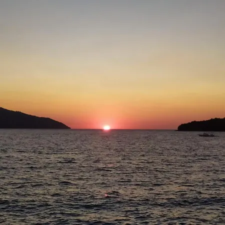 Сasa de vacaciones Oleas Stari Grad Hvar - 2 Min To Center Ocean Bus Supermarket House *