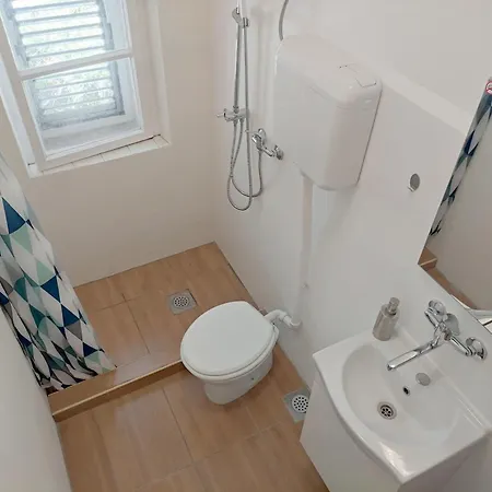 Oleas Hvar - Private Guest - 2 Min To Sea & Center Homestay *