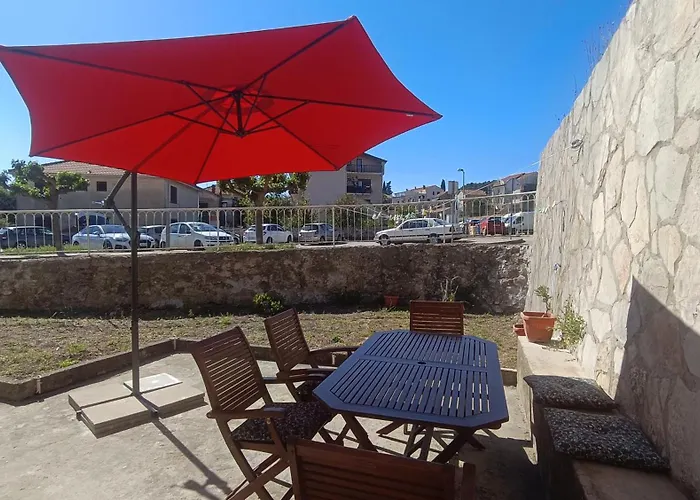 Oleas Hvar - Private Guest - 2 Min To Sea & Center Kwatera prywatna *