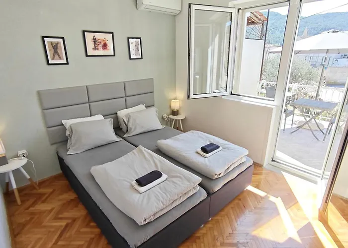 Oleas Hvar - Private Guest - 2 Min To Sea & Center *